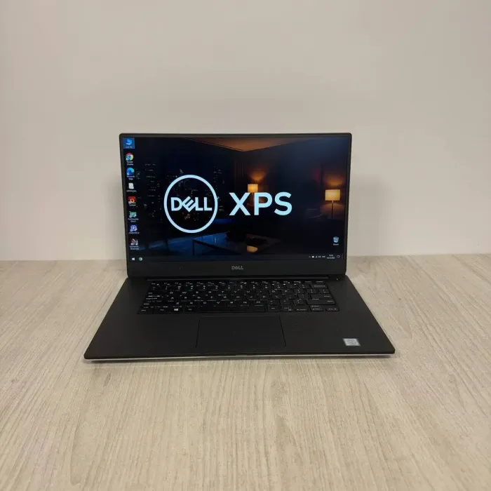 Ігровий ноутбук Dell XPS 9560 / 15,6" (1920x1080) IPS / Intel Core i7-7700HQ (4 (8) ядра по 2,8 - 3,8 ГГц) / 16 ГБ DDR4 / 256 ГБ SSD / nVidia Geforce GTX 1050, 4 ГБ GDDR5, 128-біт / HDMI б/в - зображення 2