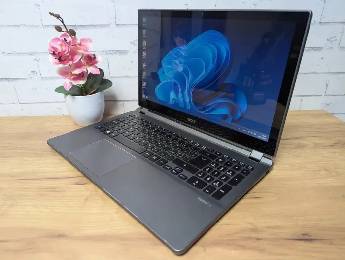 Ноутбук Б-клас Acer Aspire V5 ZRQ / 15.6" (1366x768) TN Touch / Intel Core i5-4200U (2 (4) ядра по 1.6 - 2.6 GHz) / 8 GB DDR3 / 128 GB SSD / nVidia GeForce GT 750M, 4 GB GDDR5, 128-bit / WebCam б/в - зображення 6