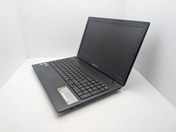Ноутбук Packard Bell Easy Note TK85 / 15.6" (1366x768) TN / Intel Core i5-450M (2 (4) ядра по 2.4 - 2.66 GHz) / 6 GB DDR3 / 500 GB HDD / AMD Radeon HD 5470, 512 MB, GDDR5, 64-bit / WebCam б/в - зображення 6