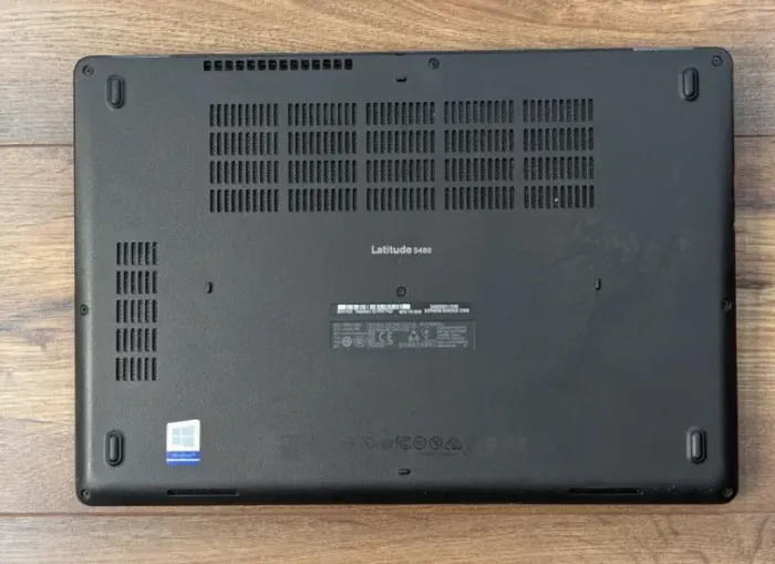 Ультрабук Dell Latitude 5480 / 14" (1920x1080) IPS / Intel Core i5-6300U (2 (4) ядра по 2.4 - 3.0 GHz) / 8 GB DDR4 / 256 GB SSD / Intel HD Graphics 520 / WebCam / HDMI / Windows 10 б/в - зображення 7