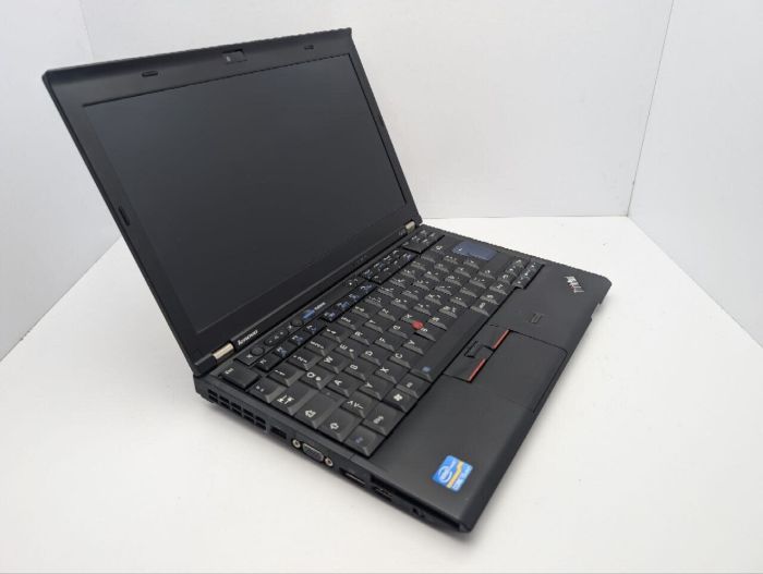 Нетбук Lenovo ThinkPad X220 / 12.5" (1366x768) TN / Intel Core i5-2520M (2 (4) ядра по 2.5 - 3.2 GHz) / 8 GB DDR3 / 500 GB HDD / Intel HD Graphics 3000 / WebCam б/в - зображення 6
