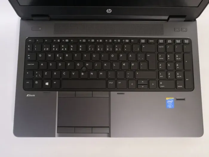 Мобільна робоча станція HP ZBook 15 G1 / 15.6" (1920x1080) IPS / Intel Core i7-4900MQ (4 (8) ядра по 2.8 - 3.8 GHz) / 16 GB DDR3 / 256 GB SSD / nVidia Quadro K2100M, 2 GB GDDR5, 128-bit / WebCam / DVD-ROM / Win 10 Pro б/в - зображення 8