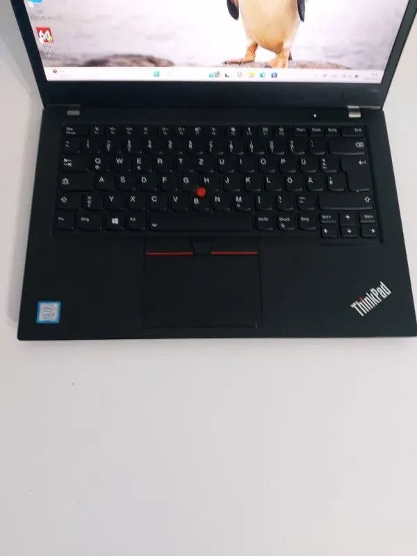 Ноутбук Lenovo ThinkPad T480s / 14" (1920x1080) TN / Intel Core i5-8250U (4 (8) ядра по 1.6 - 3.4 GHz) / 12 GB DDR4 / 256 GB SSD M.2 / Intel UHD Graphics 620 / WebCam б/в - зображення 4