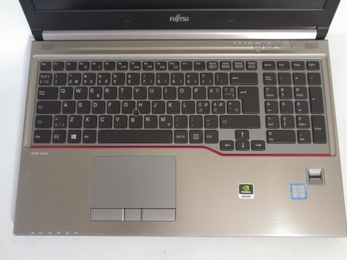Мобільна робоча станція Fujitsu Celsius H760 / 15.6" (1920x1080) IPS / Intel Core i5-6440HQ (4 ядра по 2.6 - 3.5 GHz) / 16 GB DDR4 / 256 GB SSD / nVidia Quadro M600M, 2 GB GDDR5, 128-bit / WebCam / Win 10 Pro б/в - зображення 7