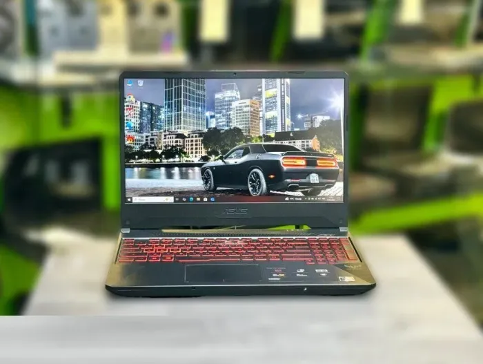 Ігровий ноутбук Б-клас Asus TUF Gaming FX505DY / 15.6" (1920x1080) IPS / AMD Ryzen 5 3550H (4 (8) ядра по 2.1 - 3.7 GHz) / 32 GB DDR4 / 256 GB SSD + 1000 GB HDD / AMD Radeon RX 560X, 4 GB GDDR5, 128-bit / WebCam / Win 10 Pro б/в - зображення 2