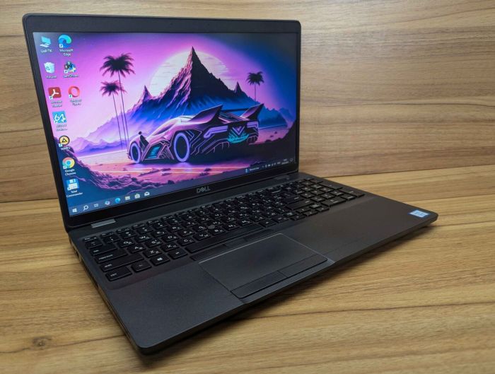 Ультрабук Б-клас Dell Latitude 5500 / 15.6" (1366x768) TN / Intel Core i5-8365U (4 (8) ядра по 1.6 - 4.1 GHz) / 8 GB DDR4 / 256 GB SSD / Intel UHD Graphics 620 / WebCam / Windows 10 б/в - зображення 4
