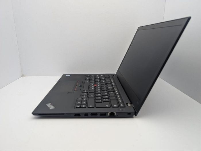 Ноутбук Lenovo ThinkPad T460s / 14" (1920x1080) IPS / Intel Core i5-6200U (2 (4) ядра по 2.3 - 2.8 GHz) / 8 GB DDR4 / 120 GB SSD / Intel HD Graphics 520 / WebCam б/в - изображение 4