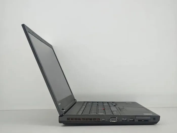 Мобільна робоча станція Б-клас Lenovo ThinkPad W540 / 15.6" (1920x1080) TN / Intel Core i7-4800MQ (4 (8) ядра по 2.7 - 3.7 GHz) / 32 GB DDR3 / 256 GB SSD / nVidia Quadro K1100M, 2 GB GDDR5, 128-bit / WebCam б/в - зображення 4