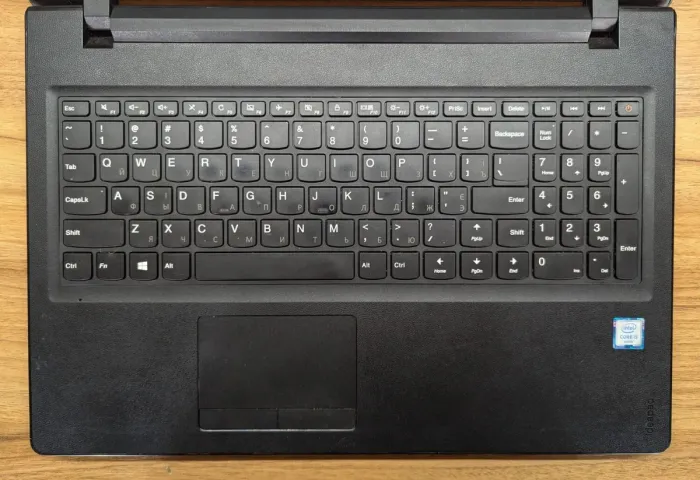 Ноутбук Б-клас Lenovo IdeaPad 110-15ISK / 15.6" (1366x768) TN / Intel Core i5-6200U (2 (4) ядра по 2.3 - 2.8 GHz) / 6 GB DDR4 / 240 GB SSD / Intel HD Graphics 520 / WebCam / Windows 10 б/в - зображення 4