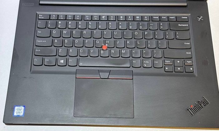 Ігровий ноутбук Lenovo ThinkPad X1 Extreme / 15,6" (1920x1080) IPS / Intel Core i7-8750H (6 (12) ядра по 2,2 - 4,1 ГГц) / 32 ГБ DDR4 / 512 ГБ SSD / nVidia GeForce GTX 1050 Ti Max-Q, 4 ГБ GDDR5, 128-біт / Веб-камера б/в - изображение 3