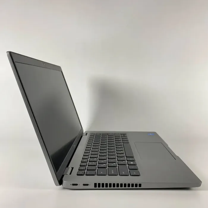 Ультрабук Dell Latitude 5420 / 14" (1920x1080) IPS / Intel Core i5-1145G7 (4 (8) ядра по 2.6 - 4.4 GHz) / 16 GB DDR4 / 256 GB SSD / Intel Iris Xe Graphics / HDMI / WebCam б/в - зображення 4
