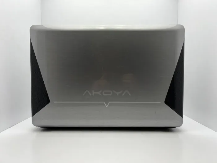 Ноутбук Medion Akoya P7618 / 17.3" (1600x900) TN / Intel Core i5-480M (2 (4) ядра по 2.66 - 2.93 GHz) / 4 GB DDR3 / 1000 GB HDD / nVidia GeForce GT 540M, 1 GB GDDR3, 128-bit / WebCam / АКБ відсутня б/в - зображення 5