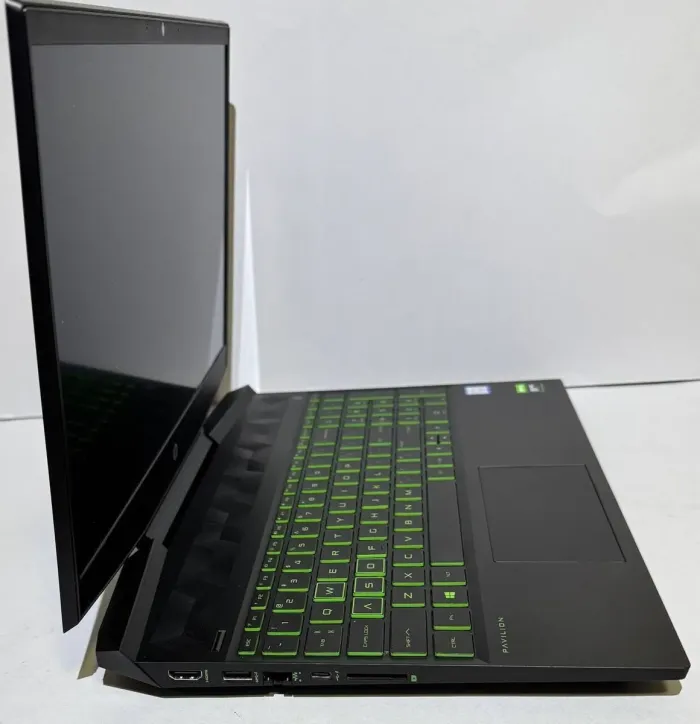 Ігровий ультрабук HP Pavilion 15-dk0046nr / 15,6" (1920x1080) IPS / Intel Core i7-9750H (6 (12) ядер по 2,6 - 4,5 ГГц) / 16 ГБ DDR4 / 256 ГБ SSD + 1000 ГБ HDD / nVidia GeForce GTX 1650, 4 ГБ GDDR5, 128-біт / WebCam б/в - зображення 6