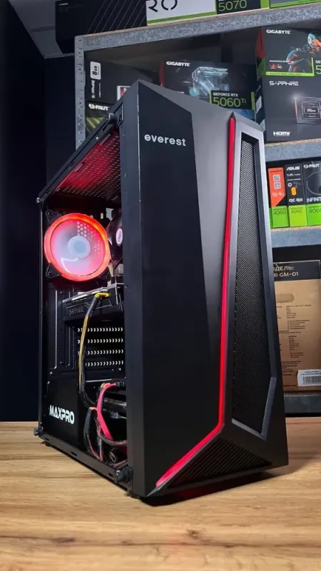 Комп'ютер Everest 8800 ARGB Black Tower / Intel Core i7-2600 (4 (8) ядер по 3,4 - 3,8 ГГц) / 16 ГБ DDR3 / 240 ГБ SSD + 500 ГБ HDD / AMD Radeon RX 580, 8 ГБ GDDR5, 256-біт / 400 Вт б/в - зображення 2