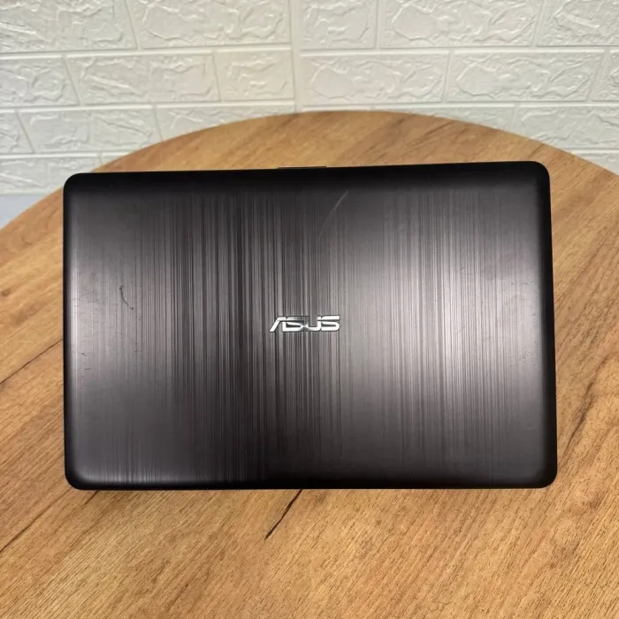 Ноутбук Б-клас Asus VivoBook X540UAR / 15.6" (1920x1080) IPS / Intel Core i5-8250U (4 (8) ядра по 1.6 - 3.4 GHz) / 8 GB DDR4 / 256 GB SSD / Intel UHD Graphics 620 / WebCam б/в - зображення 3