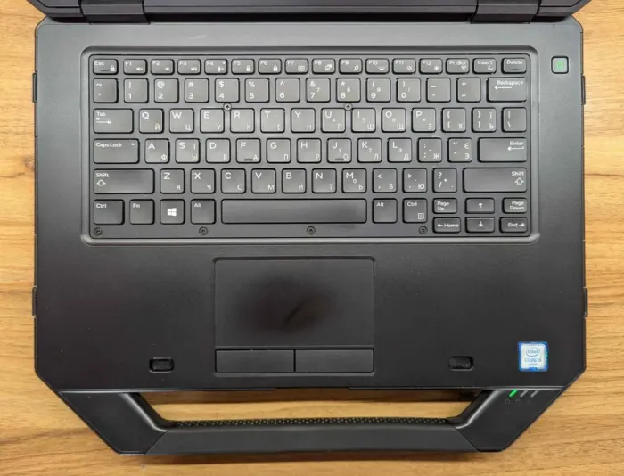 Захищений ноутбук Dell Latitude 14 Rugged 5414 / 14" (1920x1080) IPS / Intel Core i5-6300U (2 (4) ядра по 2.4 - 3.0 GHz) / 8 GB DDR4 / 256 GB SSD / Intel HD Graphics 520 / HDMI / WebCam / Windows 10 б/в - зображення 3