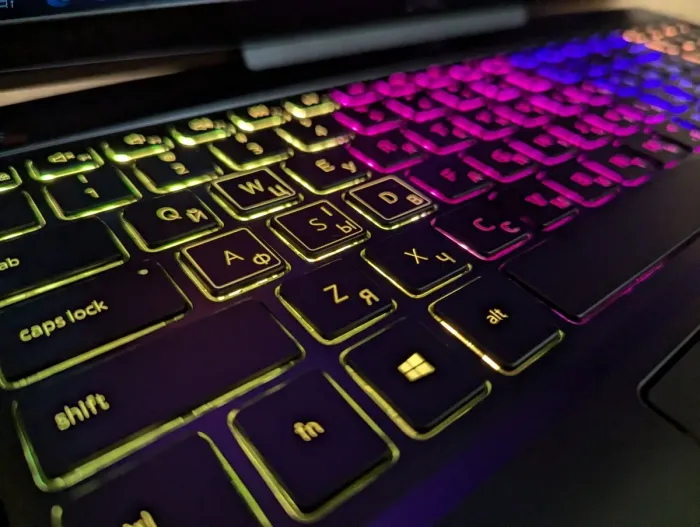 Ігровий ноутбук Dell G5 SE 5505 / 15.6" (1920x1080) IPS / AMD Ryzen 7 4800H (8 (16) ядер по 2.9 - 4.2 GHz) / 16 GB DDR4 / 512 GB SSD / AMD Radeon RX 5600M, 6 GB GDDR6, 192-bit / WebCam / Windows 10 б/в - зображення 8