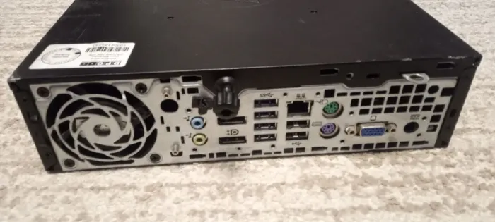 Неттоп Б-клас HP Compaq Elite 8300 USFF / Intel Core i3-3220 (2 (4) ядра по 3.3 GHz) / 4 GB DDR3 / 120 GB SSD / Intel HD Graphics 2500 / DVD-RW б/в - зображення 3