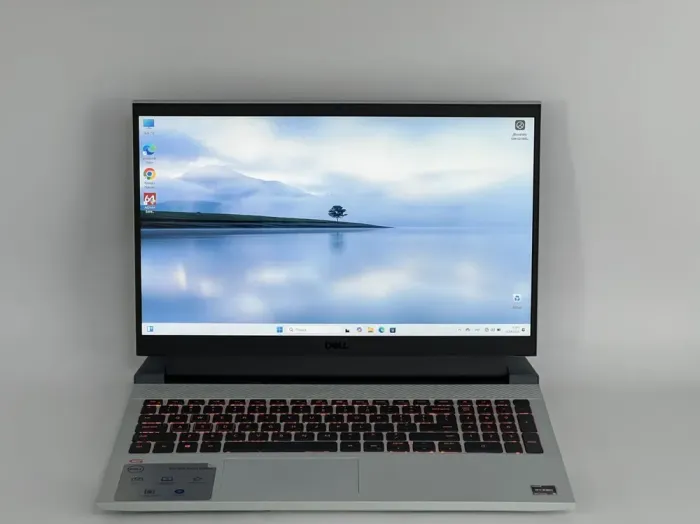 Ігровий ноутбук Dell Inspiron G15 5515 / 15.6" (1920x1080) IPS / AMD Ryzen 5 5600H (6 (12) ядер по 3.3 - 4.2 GHz) / 16 GB DDR4 / 480 GB SSD / nVidia GeForce RTX 3050, 4 GB GDDR6, 128-bit / WebCam б/в - зображення 5