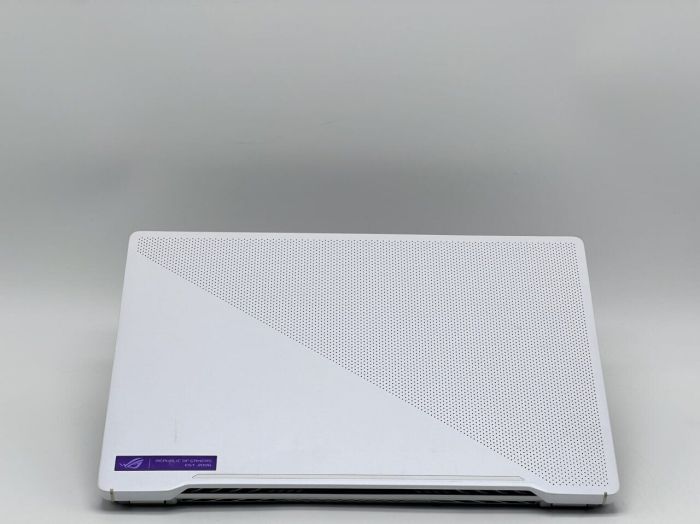 Ігровий ноутбук Asus ROG Zephyrus G14 GA401QM / 14" (1920x1080) IPS / AMD Ryzen 9 5900HS (8 (16) ядер по 3.0 - 4.6 GHz) / 24 GB DDR4 / 960 GB SSD / nVidia GeForce RTX 3060, 6 GB GDDR6, 192-bit б/в - зображення 5