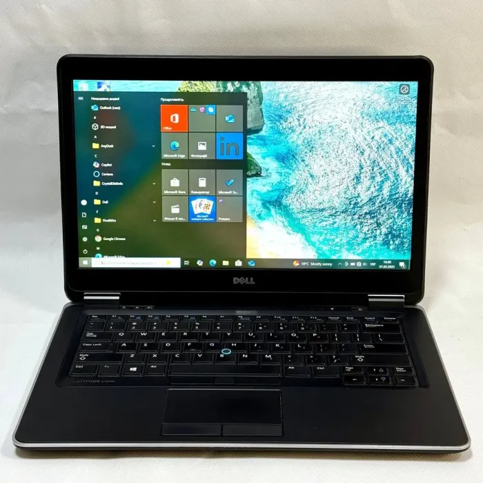 Ноутбук Б-клас Dell Latitude E7440 / 14" (1920x1080) IPS / Intel Core i7-4600U (2 (4) ядра по 2.1 - 3.3 GHz) / 8 GB DDR3 / 256 GB SSD / Intel HD Graphics 4400 / Windows 10 Pro б/в - зображення 2