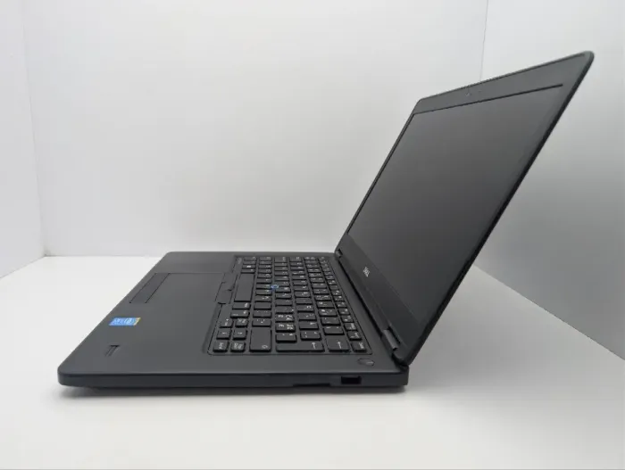 Ноутбук Dell Latitude E5450 / 14" (1920x1080) IPS / Intel Core i5-5300U (2 (4) ядра по 2.3 - 2.9 GHz) / 8 GB DDR3 / 120 GB SSD / Intel HD Graphics 5500 / WebCam б/в - зображення 5