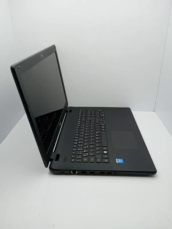 Ноутбук Acer ES1-511 / 15.6" (1366x768) TN / Intel Pentium N3530 (4 ядра по 2.16 - 2.58 GHz) / 4 GB DDR3 / 120 GB SSD / Intel HD Graphics / WebCam б/в - зображення 5