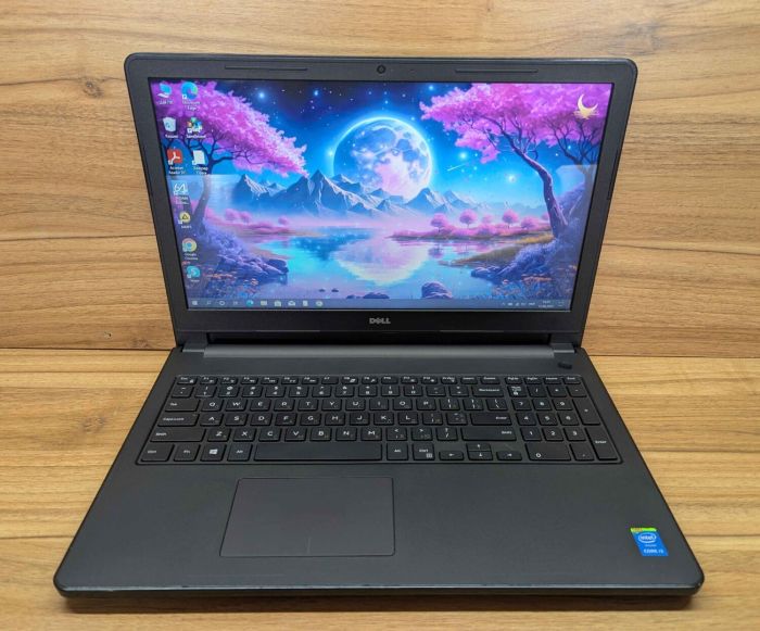 Ноутбук Dell Inspiron 15-3558 / 15.6" (1366x768) TN / Intel Core i3-5005U (2 (4) ядра по 2.0 GHz) / 8 GB DDR3 / 240 GB SSD / Intel HD Graphics 5500 / WebCam / Windows 10 б/в - зображення 2