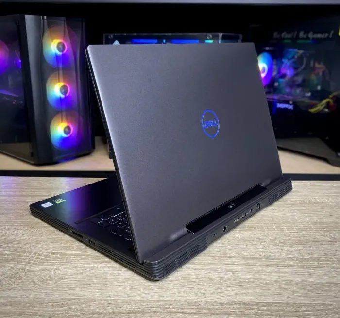 Ігровий ноутбук Dell Inspiron G7 7790 / 17.3" (1920x1080) IPS / Intel Core i5-9300H (4 (8) ядра по 2.4 - 4.1 GHz) / 32 GB DDR4 / 120 GB SSD + 1000 GB HDD / nVidia GeForce RTX 2060, 6 GB GDDR6, 192-bit / WebCam б/в - зображення 6