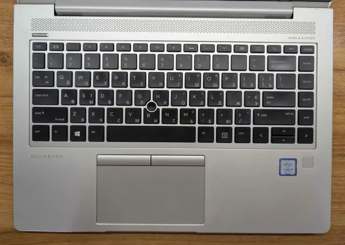 Ультрабук HP EliteBook 840 G5 / 14" (1920x1080) IPS / Intel Core i5-7200U (2 (4) ядра по 2.5 - 3.1 GHz) / 16 GB DDR4 / 480 GB SSD / Intel UHD Graphics 620 / WebCam / Fingerprint / Windows 10 б/в - зображення 3