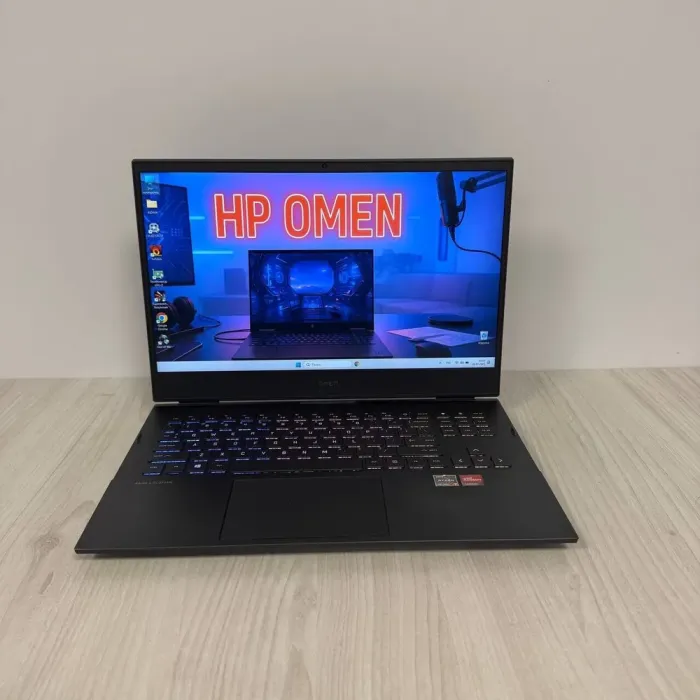 Ігровий ноутбук HP Omen 16-c0002dx / 16.1" (1920x1080) IPS / AMD Ryzen 7 5800H (8 (16) ядер по 3.2 - 4.4 GHz) / 16 GB DDR4 / 512 GB SSD NVMe / AMD Radeon RX 6600M, 8 GB GDDR6, 128-bit / WebCam б/в - зображення 2