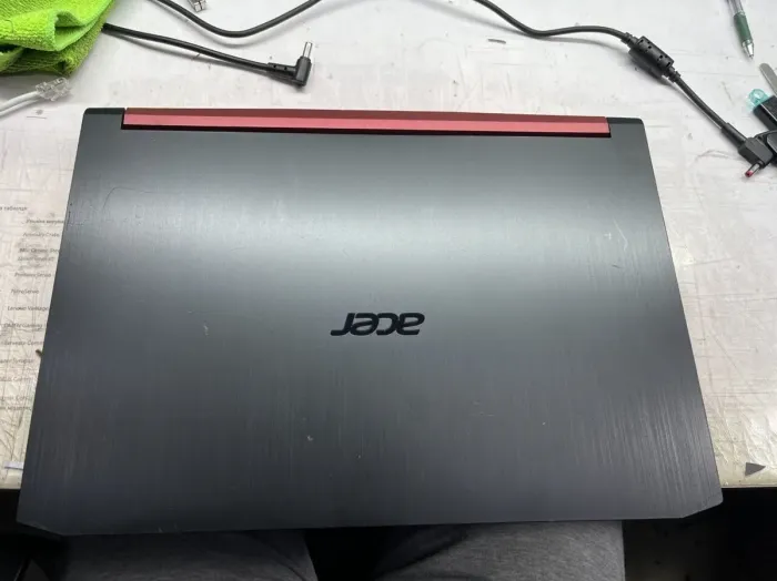 Ігровий ноутбук Б-класу Acer Nitro 5 AN517-51-571H / 17,3" (1920x1080) IPS / Intel Core i5-9300H (4 (8) ядра по 2,4 - 4,1 ГГц) / 16 ГБ DDR4 / 480 ГБ SSD / nVidia GeForce GTX 1650, 4 ГБ GDDR5, 128-біт / WebCam б/в - зображення 6