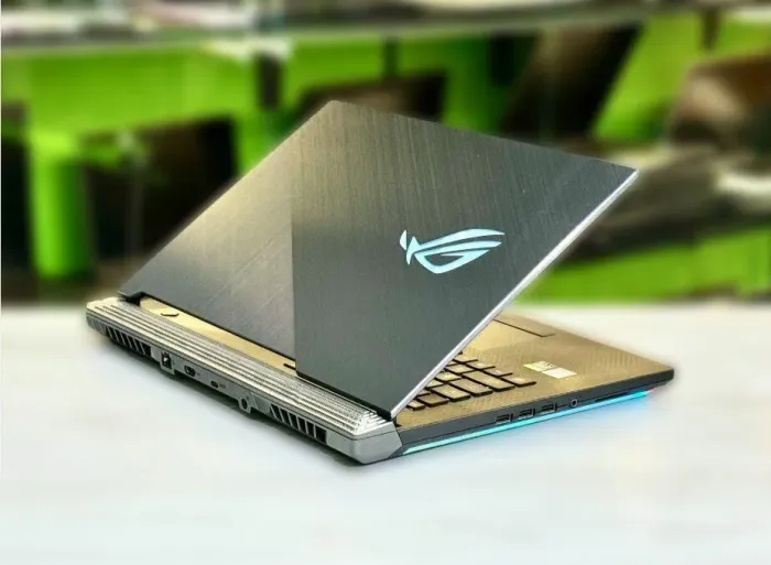 Ігровий ноутбук Б-клас Asus ROG Strix G531G / 15.6" (1920x1080) IPS / Intel Core i7-9750H (6 (12) ядер по 2.6 - 4.5 GHz) / 16 GB DDR4 / 1000 GB SSD M.2 / nVidia GeForce RTX 2070, 8 GB GDDR6, 256-bit / Win 10 б/в - зображення 5