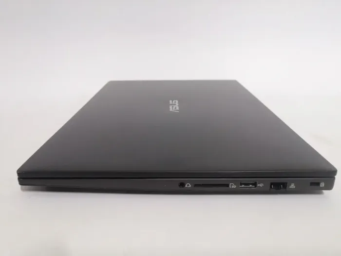 Ноутбук Asus Pro P5430U / 14" (1920x1080) TN / Intel Core i5-6200U (2 (4) ядра по 2.3 - 2.8 GHz) / 8 GB DDR3 / 128 GB SSD / Intel HD Graphics 520 / WebCam / Win 10 Pro б/в - зображення 5