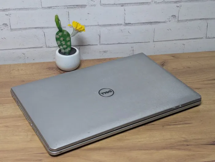 Ноутбук Б-клас Dell Inspiron 5759 / 17.3" (1920x1080) IPS / Intel Core i7-6500U (2 (4) ядра по 2.5 - 3.1 GHz) / 16 GB DDR3 / 360 GB SSD / AMD Radeon R5 M335, 4 GB GDDR3, 64-bit / WebCam / DVD-ROM б/в - зображення 7