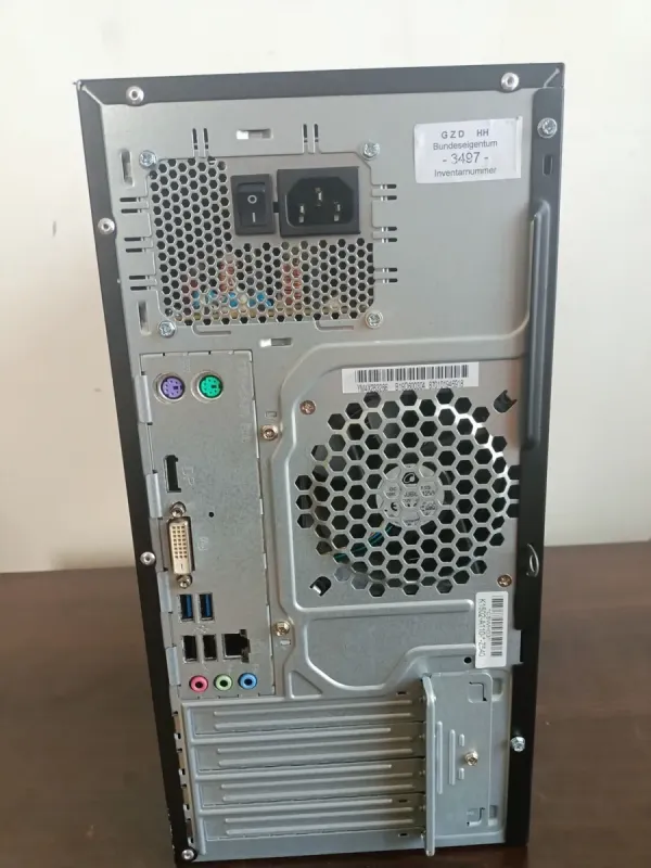Комп'ютер Fujitsu Esprimo P556 E85 Tower / Intel Core i3-6100 (2 (4) ядра по 3.7 GHz) / 8 GB DDR4 / 256 GB SSD / Intel HD Graphics 530 б/в - зображення 9