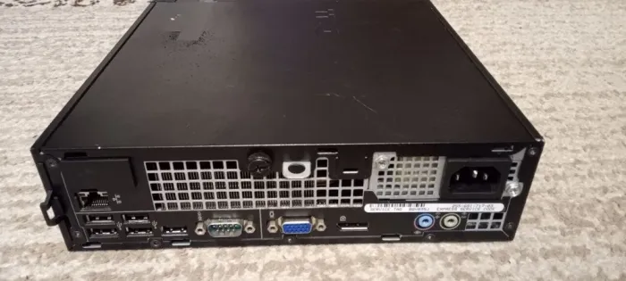 ПК Б-клас Dell OptiPlex 790 USFF / Intel Core i7-2600S (4 (8) ядра по 2.8 - 3.8 GHz) / 4 GB DDR3 / 120 GB SSD / Intel HD Graphics 2000 / DVD-RW б/в - зображення 3