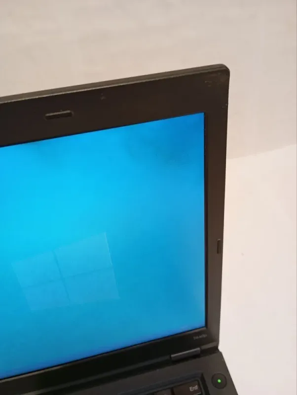 Ноутбук Б-клас Lenovo ThinkPad T440p / 14" (1366x768) TN / Intel Core i5-4200U (2 (4) ядра по 1.6 - 2.6 GHz) / 8 GB DDR3 / 120 GB SSD / nVidia GeForce GT 730M, 2 GB DDR3, 64-bit / WebCam / АКБ не тримає б/в - зображення 12