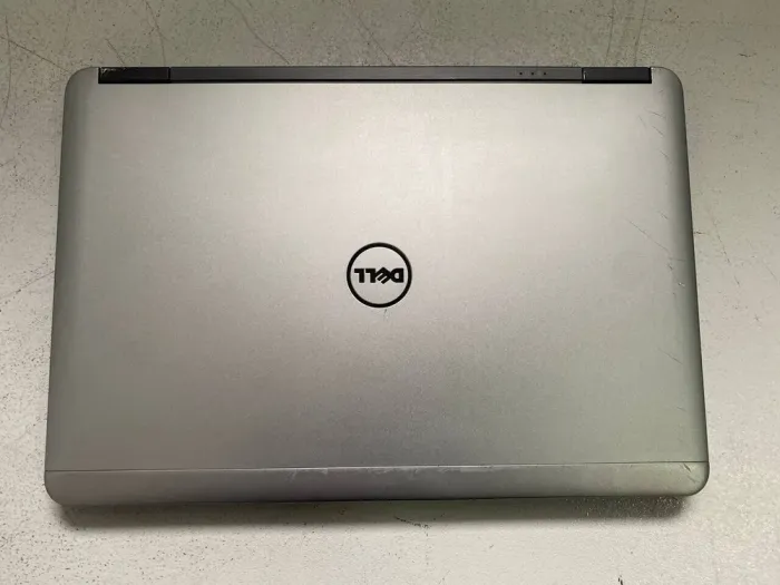 Нетбук Б-клас Dell Latitude E7240 / 12.5" (1366x768) TN / Intel Core i7-4600U (2 (4) ядра по 2.1 - 3.3 GHz) / 8 GB DDR3 / 256 GB SSD / Intel HD Graphics 4400 / WebCam б/в - зображення 7