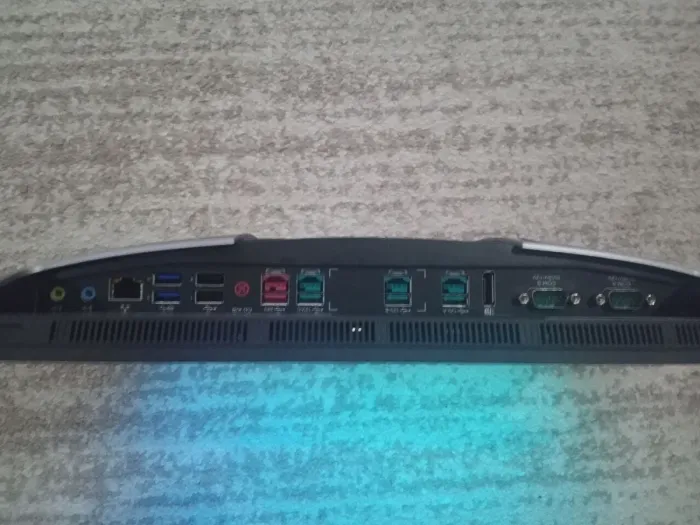 Моноблок HP RP9 G1 9015 Retail System / 16" (1366x768) TN Touch / Intel Pentium G4400T (2 ядра по 2.9 GHz) / 4 GB DDR4 / 120 GB SSD / Intel HD Graphics 510 б/в - изображение 4