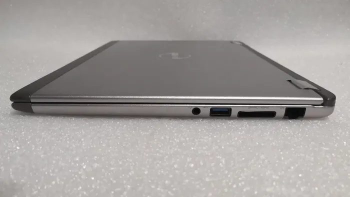 Ультрабук Dell Vostro / 13.3" TN / Core i5-3317U (2(4) ядра по 1.7-2.6 GHz) / 4GB DDR3 / 120GB SSD / HD Graphics 4000 / WebCam / HDMI б/в - зображення 6