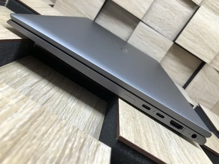 Ультрабук Б-клас HP ZBook Firefly 14 G8 / 14" (1920x1080) IPS / Intel Core i7-1185G7 (4 (8) ядра по 1.2 - 4.8 GHz) / 8 GB DDR4 / 512 GB SSD / Intel Iris Xe Graphics / WebCam б/в - зображення 6