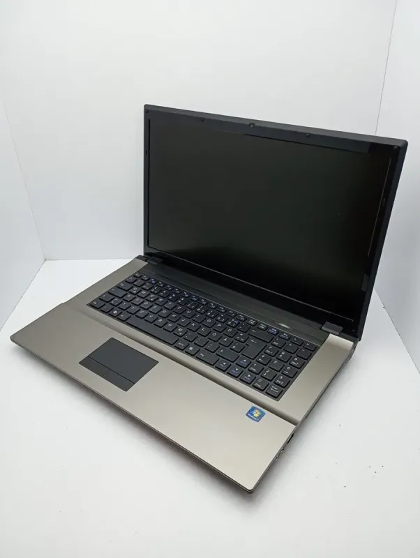 Ноутбук Terra Mobile / 17.3" (1600x900) TN / Intel Core i3-3120M (2 (4) ядра по 2.5 GHz) / 6 GB DDR3 / 500 GB HDD / Intel HD Graphics 4000 / WebCam б/в - зображення 7