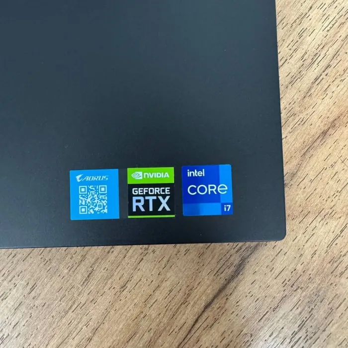 Ігровий ноутбук Б-клас Gigabyte Aorus 17 XE5 / 17.3" (1920x1080) IPS / Intel Core i7-12700H (14 (20) ядер по 3.5 - 4.7 GHz) / 16 GB DDR5 / 1000 GB SSD / nVidia GeForce RTX 3070 Ti, 8 GB GDDR6, 256-bit / WebCam б/в - зображення 7