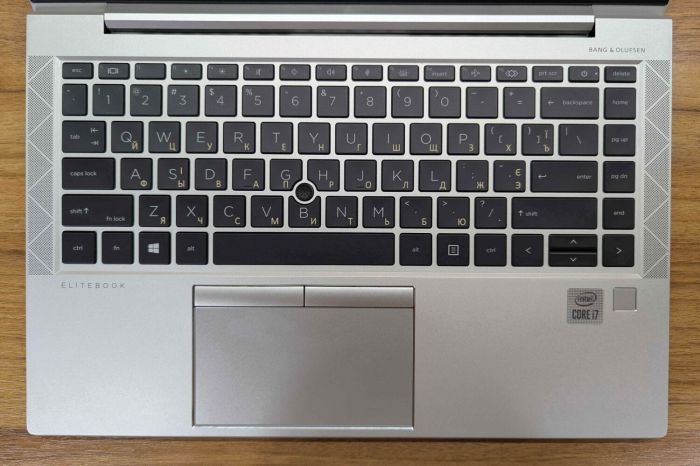 Ультрабук HP EliteBook 840 G7 / 14" (1920x1080) IPS / Intel Core i7-10610U (4 (8) ядра по 1.8 - 4.9 GHz) / 8 GB DDR4 / 512 GB SSD / Intel UHD Graphics / TouchID / WebCam / Windows 10 б/в - зображення 3