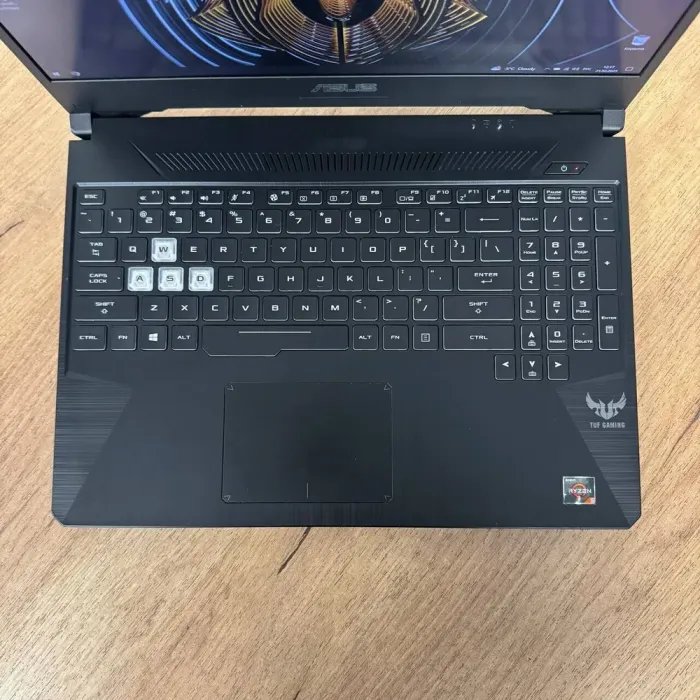 Ігровий ноутбук Б-клас Asus TUF FX505DT / 15.6" (1920x1080) IPS / AMD Ryzen 5 3550H (4 (8) ядра по 2.1 - 3.7 GHz) / 16 GB DDR4 / 512 GB SSD / nVidia GeForce GTX 1650, 4 GB GDDR5, 128-bit / WebCam б/в - зображення 7