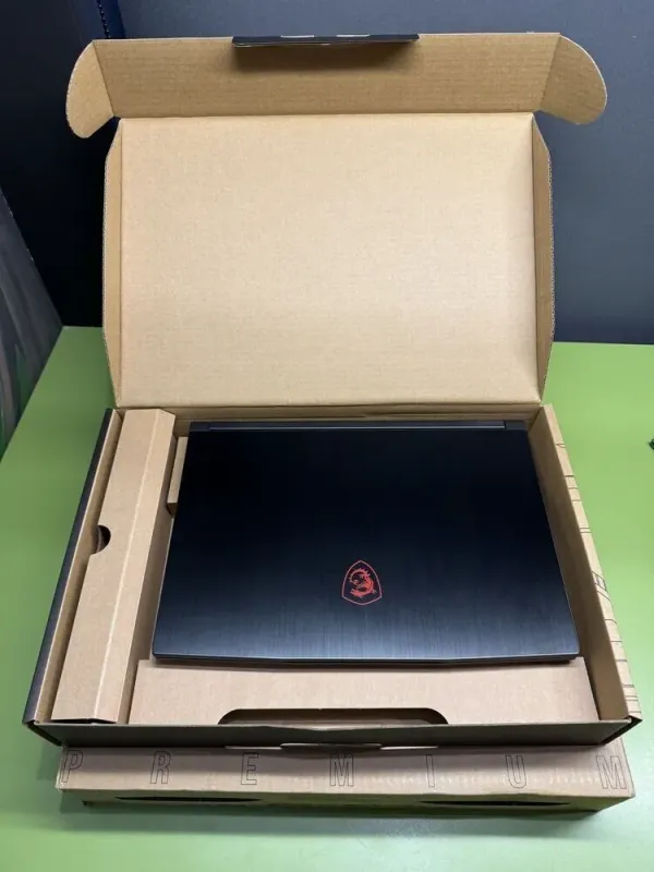 Ігровий ноутбук MSI Thin GF63 / 15.6" (1920x1080) IPS / Intel Core i5-12450H (8 (12) ядер по 3.3 - 4.4 GHz) / 8 GB DDR4 / 512 GB SSD / nVidia GeForce RTX 4050, 6 GB GDDR6, 96-bit / WebCam / Windows 10 б/у - зображення 5