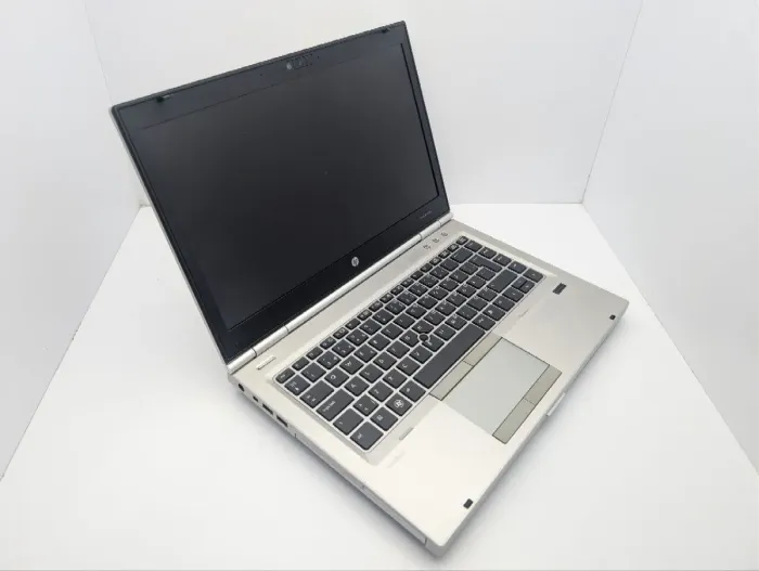 Ноутбук HP EliteBook 8470p / 14" (1366x768) TN / Intel Core i5-3320M (2 (4) ядра по 2.6 - 3.3 GHz) / 8 GB DDR3 / 640 GB HDD / Intel HD Graphics 4000 / WebCam / DVD-ROM б/в - зображення 6