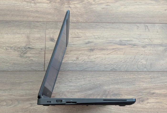 Ноутбук Dell Latitude 5480 / 14" (1366x768) TN / Intel Core i5-6300U (2 (4) ядра по 2.4 - 3.0 GHz) / 8 GB DDR4 / 128 GB SSD / Intel HD Graphics 520 / WebCam б/в - зображення 4