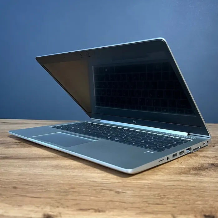 Ультрабук HP EliteBook 745 G6 / 14" (1920x1080) IPS Touch / AMD Ryzen 5 3500U (4 (8) ядра по 2.1 - 3.7 GHz) / 8 GB DDR4 / 256 GB SSD M.2 / AMD Radeon Vega 8 Graphics / WebCam б/в - зображення 5